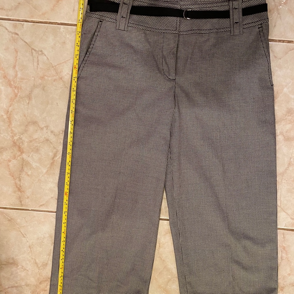 Ann Taylor Loft Crop pants